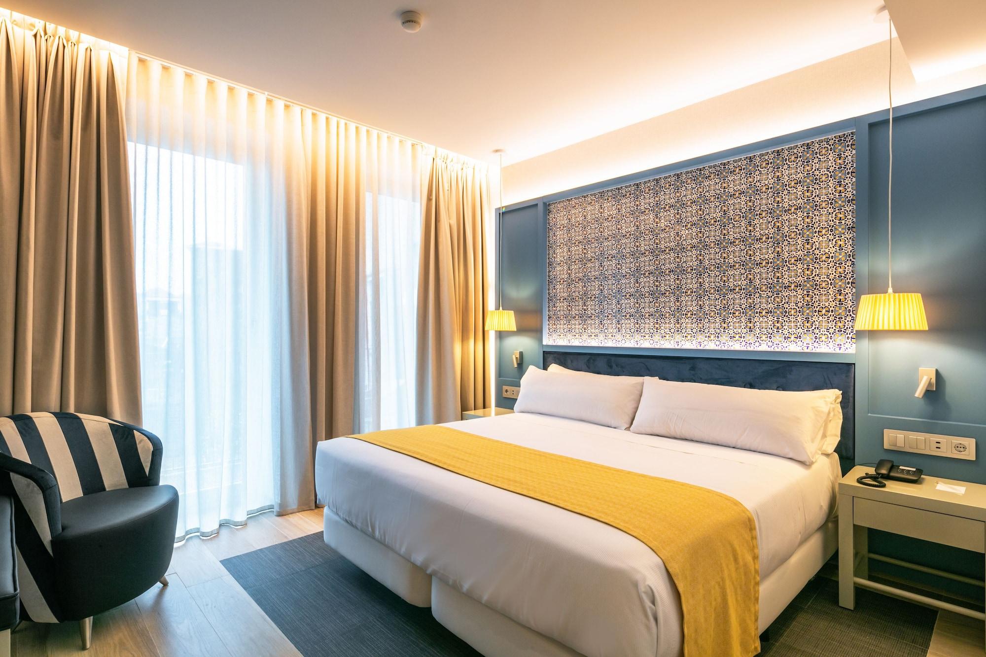 Catalonia Porto Hotell Eksteriør bilde