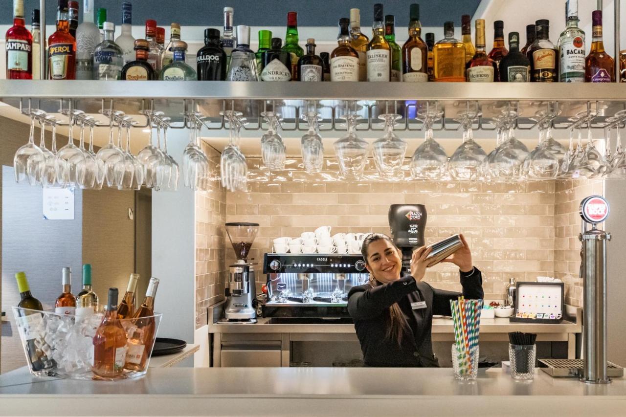 Catalonia Porto Hotell Eksteriør bilde